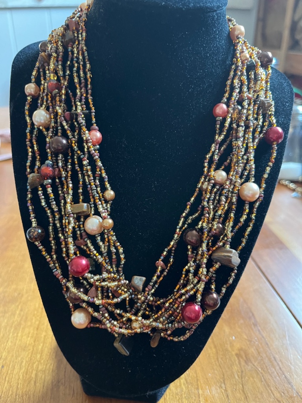Bead necklace